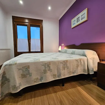 Lägenhet Vivienda Familiar Y Rurales La Branela Tapia De Casariego