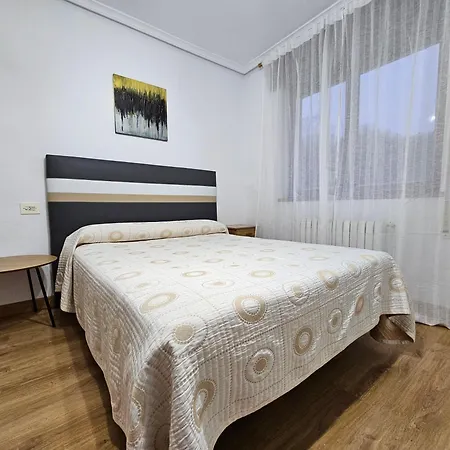 Vivienda Familiar Y Rurales La Branela Tapia De Casariego